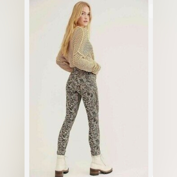 Free People High Rise Skinny Jeans Two Faced Snakeskin sz 24   FP1006 - Picture 6 of 6